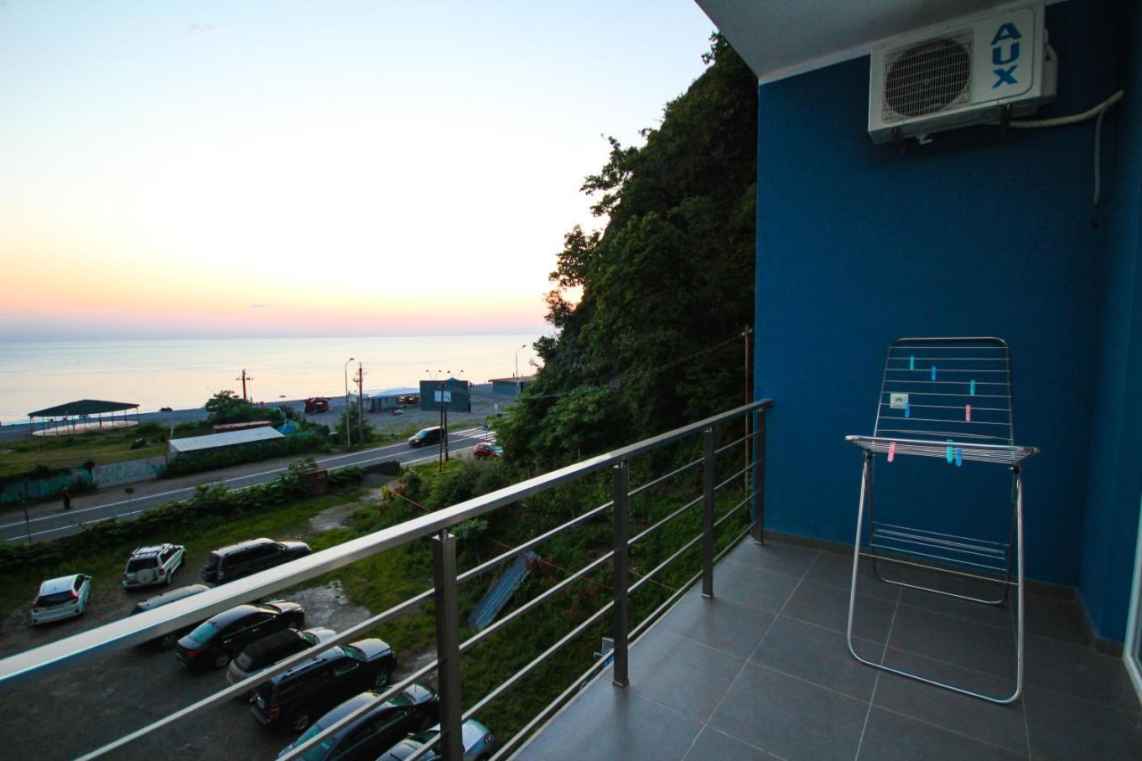 Guest House 99 Batumi Exterior photo
